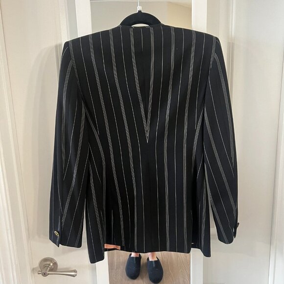 1015 Escada Striped Two Button Blazer Jacket Size 36 Color Black White Gold - Picture 6 of 6